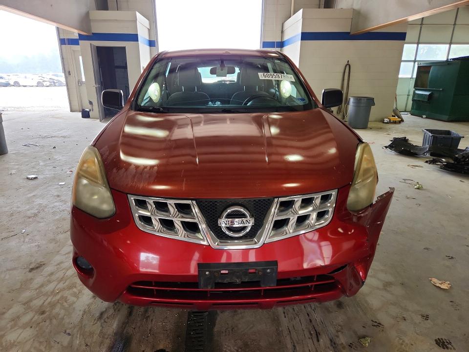 2014 Nissan Rogue VIN JN8AS5MT0EW613471 COPART salvage auction — FRONT END, VA - CERT OF TITLE - SALVAGE, sold $450 on 2026-07-31 (photo 5)