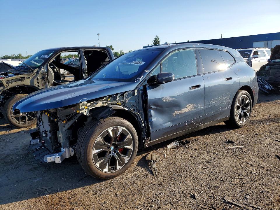 2026 BMW Ix VIN WB543CF00TCW06382 — COPART salvage auction photo