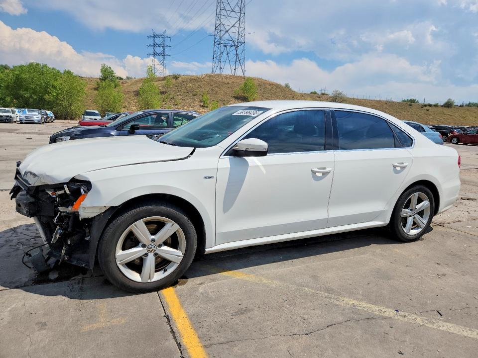 2015 Volkswagen Passat VIN 1VWAS7A34FC112966 COPART salvage auction — FRONT END, CO - PUBLIC - SALVAGE TITLE, sold $250 on 2026-08-03 (photo 1)