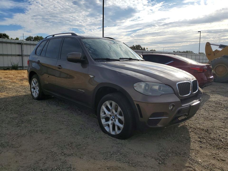 2013 BMW X5 VIN 5UXZV4C55D0B17314 COPART salvage auction — MECHANICAL, Ca - Dis/Dlr/Exp Only Clean Title, sold $1,300 on 2026-07-28 (photo 4)
