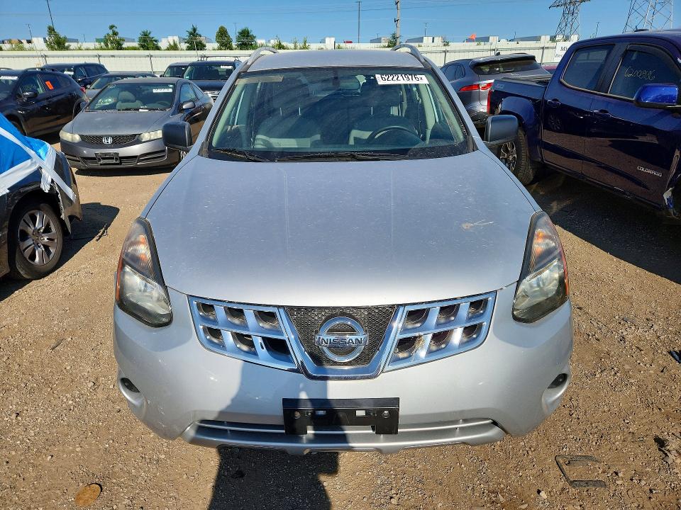 2015 Nissan Rogue VIN JN8AS5MV7FW769946 COPART salvage auction — MINOR DENT/SCRATCHES, Il - Certificate Of Title, sold $250 on 2026-07-28 (photo 5)