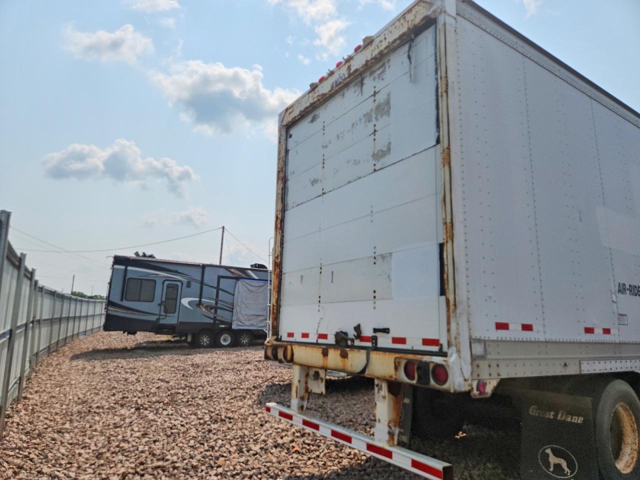 2002 Great dane trailers Great dane VIN 1GRAA06262T003941 COPART salvage auction — Undercarriage, MN - CERTIFICATE OF TITLE, sold $1,000 on 2026-09-24 (photo 8)