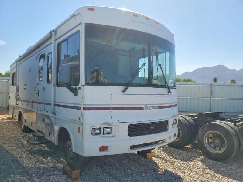 2002 Winnibago VIN 1FCMF53S520A05952 COPART salvage auction — MINOR DENT/SCRATCHES, Nv - Salvage Title, sold $1,800 on 2026-10-07 (photo 1)