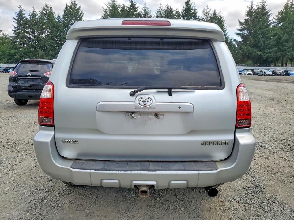 2009 Toyota 4runner VIN JTEBU17R09K039840 COPART salvage auction — MINOR DENT/SCRATCHES, WA - VEHICLE CERT OF OWNERSHIP-TITL, sold $2,600 on 2026-07-28 (photo 6)