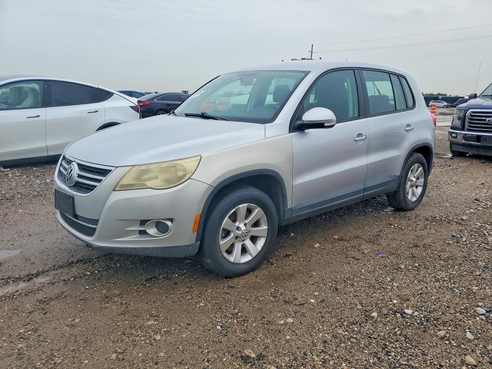 2009 Volkswagen Tiguan VIN WVGAV75N99W512817 COPART salvage auction — MECHANICAL, TX - CERTIFICATE OF TITLE, sold $475 on 2026-08-06 (photo 1)