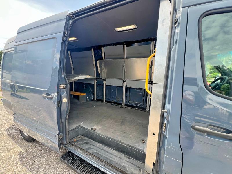 2019 Mercedes-benz Sprinter VIN WD4PF1CDXKP149520 COPART salvage auction — MECHANICAL, Fl - Certificate Of Title (P), sold $14,900 on 2026-07-31 (photo 6)