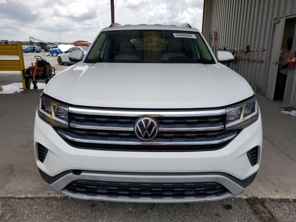 2022 Volkswagen Atlas VIN 1V2WR2CA8NC509452 COPART salvage auction — REAR END, Fl - Cert Of Title Slvg Rebuildable (P), sold $8,600 on 2026-08-25 (photo 5)