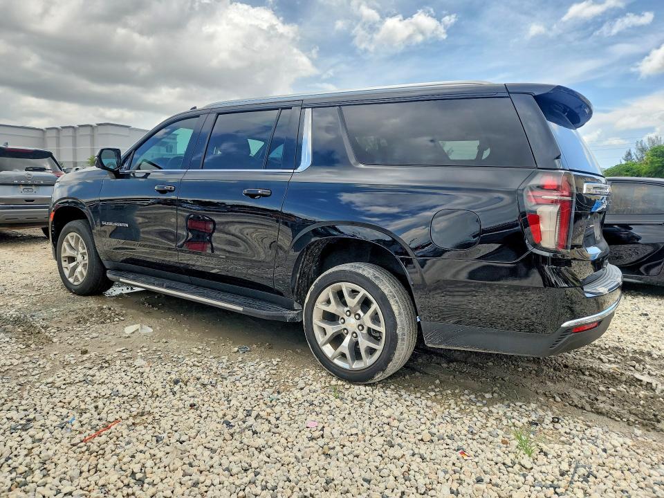 2023 Chevrolet Suburban VIN 1GNSCCKD7PR244680 COPART salvage auction — WATER/FLOOD, Fl - Cert Of Title-Slvg Rebld Flood, sold $13,300 on 2026-08-28 (photo 2)