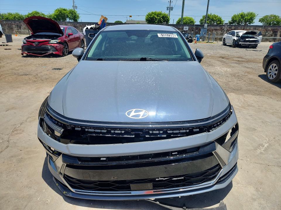 2024 Hyundai Sonata hybrid VIN KMHL34JJ5RA096052 COPART salvage auction — FRONT END, TN - CERTIFICATE OF TITLE, sold $9,600 on 2026-07-27 (photo 5)