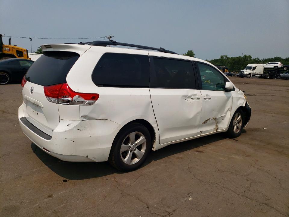 2013 Toyota Sienna VIN 5TDKK3DC6DS300962 COPART salvage auction — SIDE, CT - CERT OF TITLE-SALVAGE, sold $475 on 2026-07-28 (photo 3)