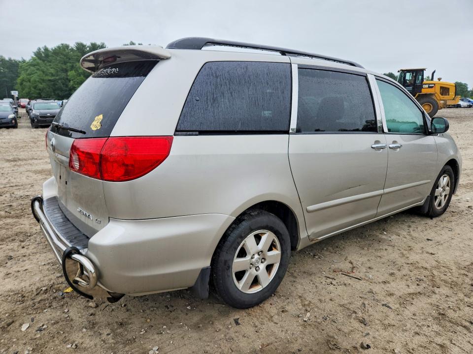 2009 Toyota Sienna VIN 5TDZK23C09S262615 COPART salvage auction — SIDE, MA - CERT OF TITLE-RECONSTRCTD COLL, sold $1,500 on 2026-07-09 (photo 3)