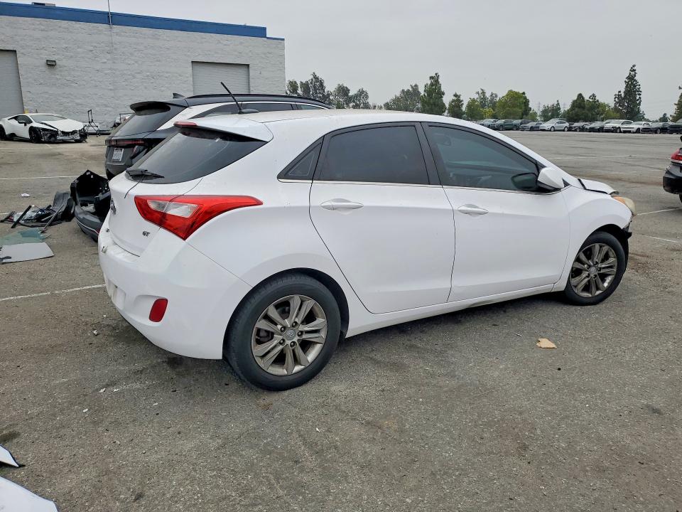2014 Hyundai Elantra VIN KMHD35LH5EU193586 COPART salvage auction — FRONT END, Ca - Salvage Certificate, sold $450 on 2026-07-16 (photo 3)