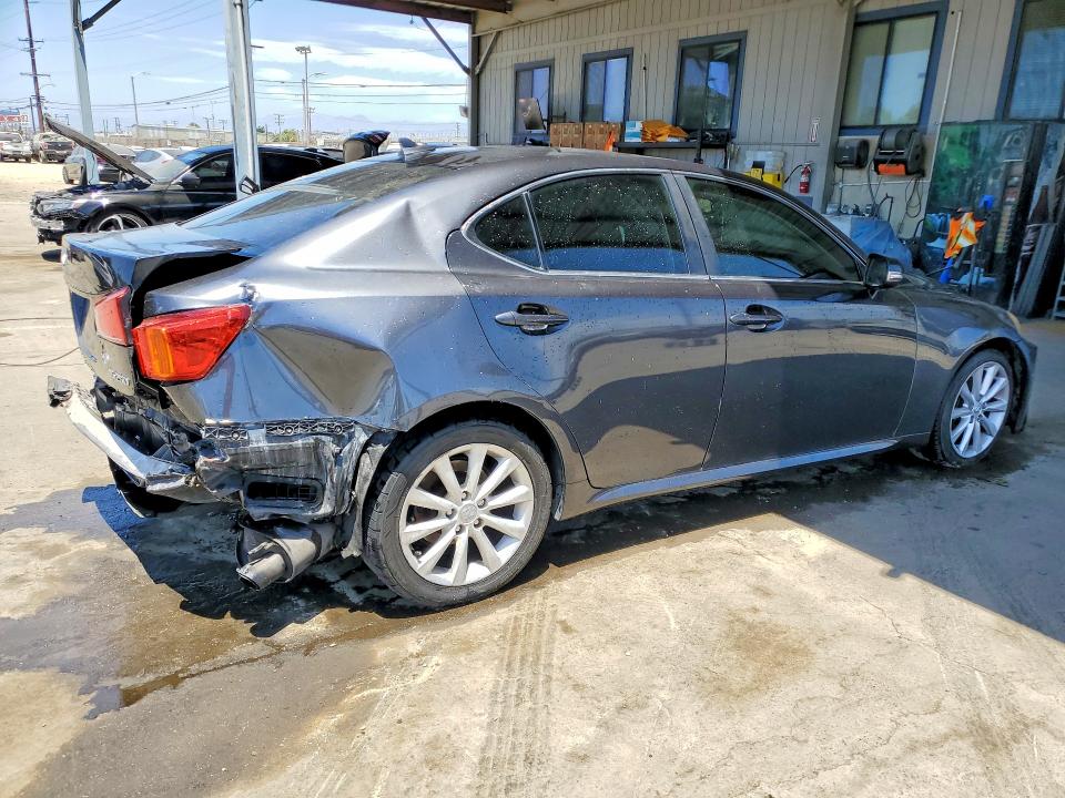 2009 Lexus Is 250 VIN JTHBK262595088453 COPART salvage auction — REAR END, Ca - Salvage Certificate, sold $600 on 2026-07-30 (photo 3)