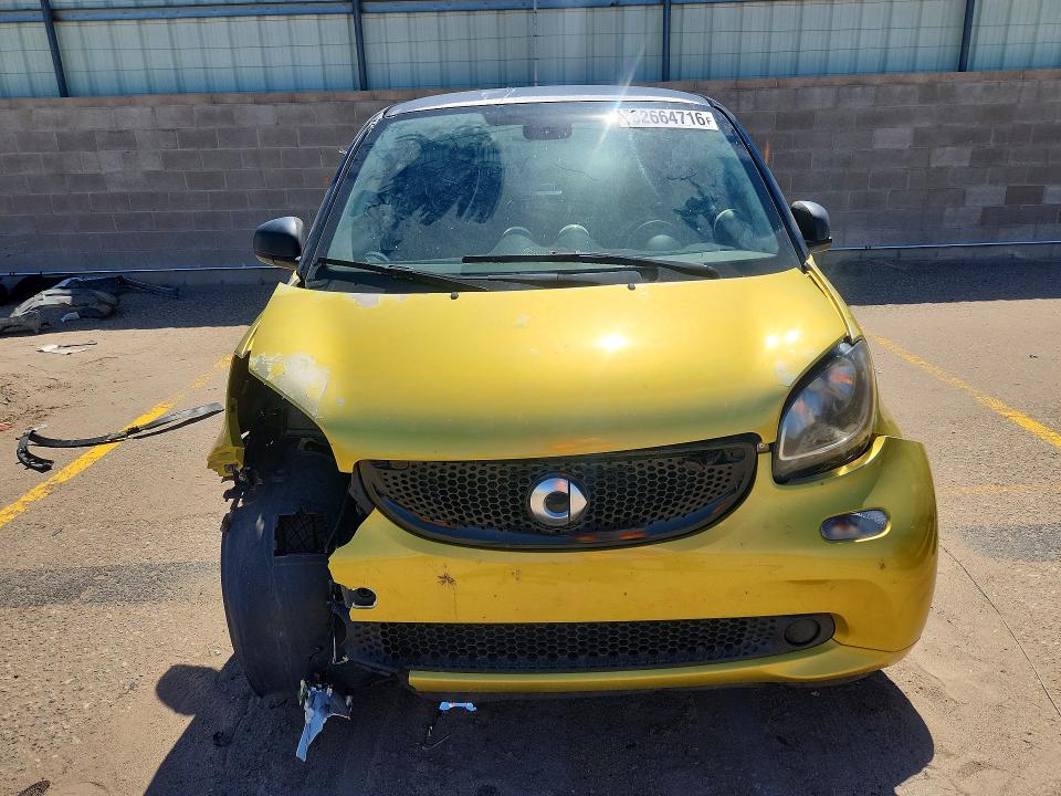 2016 Smart Fortwo VIN WMEFJ5DA7GK071929 COPART salvage auction — FRONT END, Nm - Cert Of Title-Salvage, sold $500 on 2026-09-17 (photo 5)