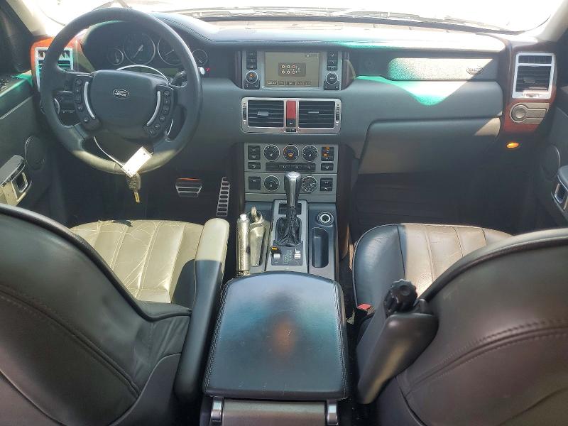 2006 Land rover RANGE ROVER VIN SALMF13446A225862 COPART salvage auction — MINOR DENT/SCRATCHES, WA - AFFIDAVIT IN LIEU OF TITLE, sold $250 on 2026-07-27 (photo 8)