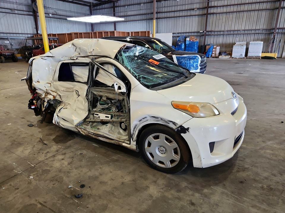 2010 Scion Xd VIN JTKKU4B45A1001167 COPART salvage auction — ROLLOVER, Fl - Cert Of Title Slvg Rebuildable, sold $15 on 2026-07-29 (photo 4)