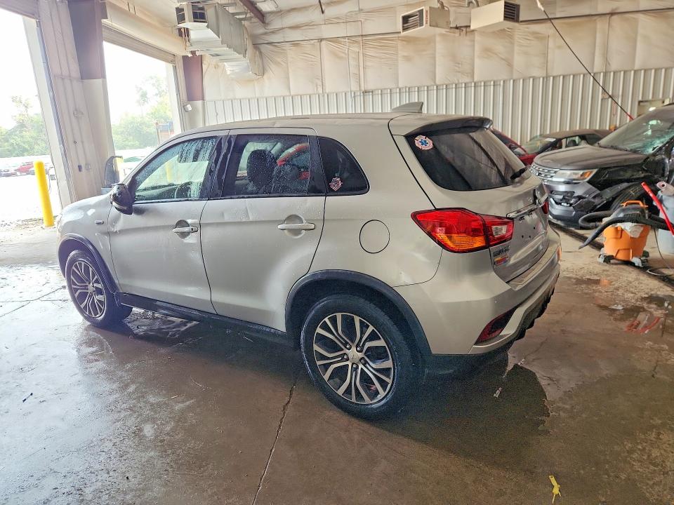 2018 Mitsubishi Outlander VIN JA4AP3AU9JZ013520 COPART salvage auction — SIDE, Salvage Title, sold $2,050 on 2026-08-03 (photo 2)