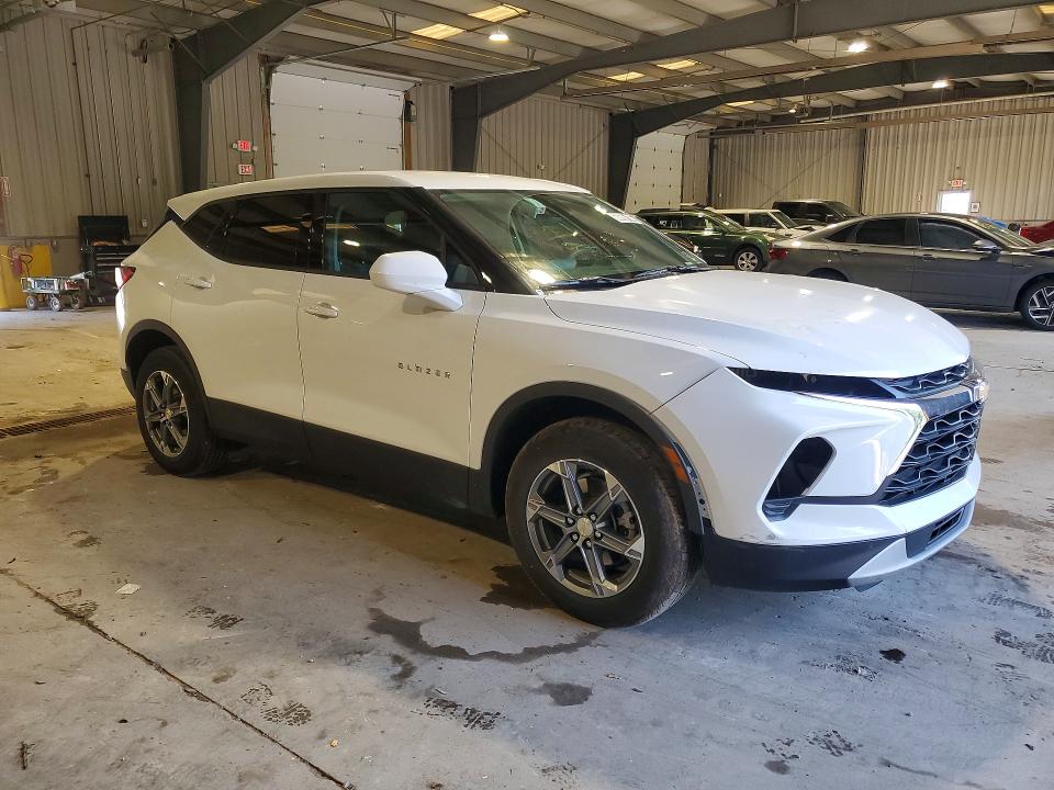 2025 Chevrolet Blazer VIN 3GNKBCR41SS263904 COPART salvage auction — FRONT END, Pa - Cert Of Title, sold $7,200 on 2026-07-22 (photo 4)