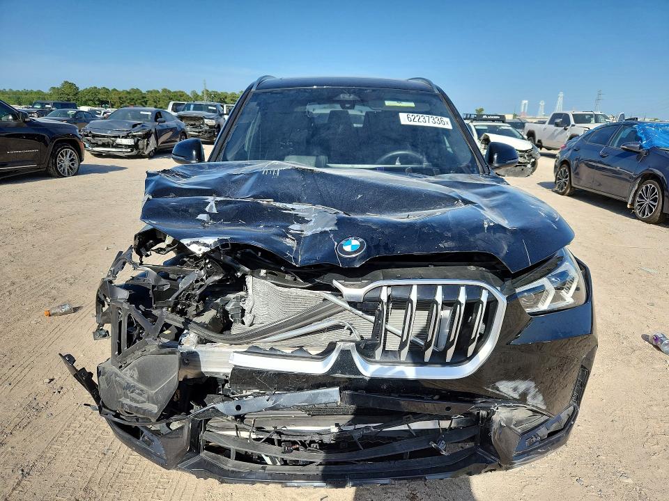 2025 BMW X1 VIN WBX73EF02S5316048 COPART salvage auction — FRONT END, TX - SALVAGE VEHICLE TITLE, sold $10,500 on 2026-07-31 (photo 5)