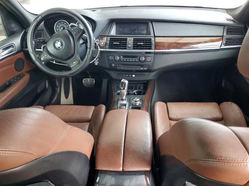 2013 BMW X5 VIN 5UXZV8C57DL426589 COPART salvage auction — MINOR DENT/SCRATCHES, Fl - Certificate Of Title, sold $300 on 2026-07-29 (photo 8)