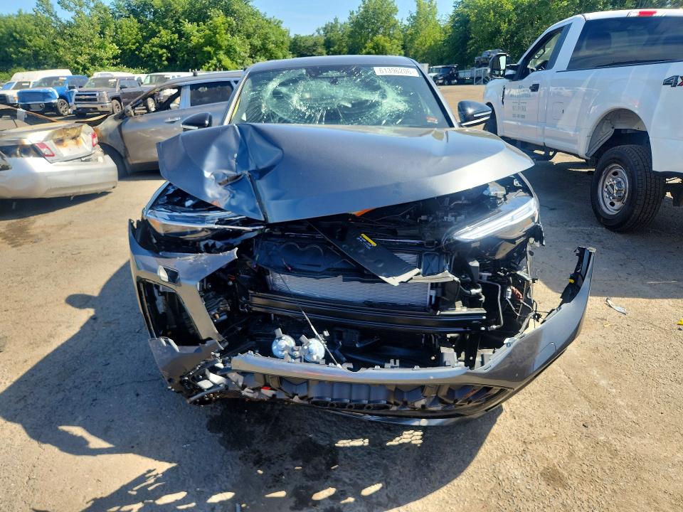 2026 Audi Sq5 VIN WA1B5AGU8T2027720 COPART salvage auction — FRONT END, Ct - Cert Of Title-Salvage, sold $16,400 on 2026-08-18 (photo 4)