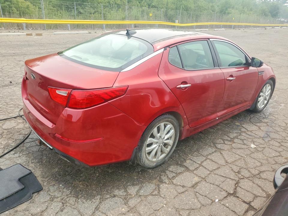 2014 Kia Optima VIN 5XXGN4A75EG313845 COPART salvage auction — MINOR DENT/SCRATCHES, MI - CERTIFICATE OF TITLE, sold $300 on 2026-07-31 (photo 3)