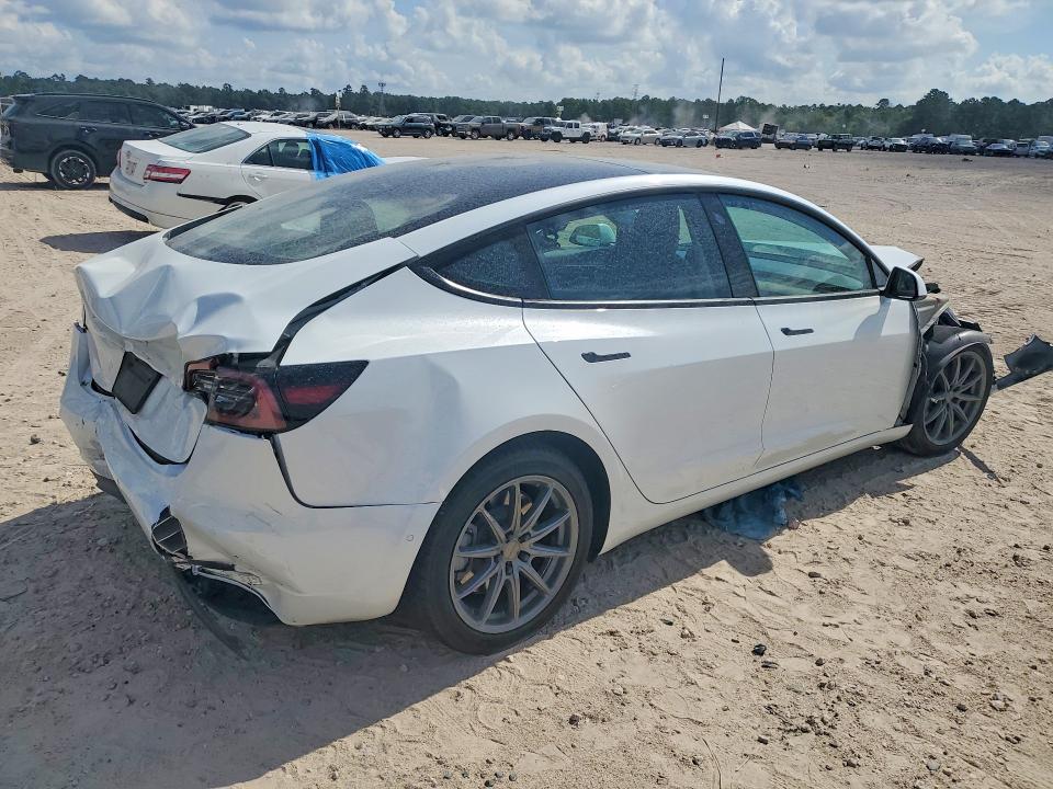 2021 Tesla Model 3 VIN 5YJ3E1EA9MF090813 COPART salvage auction — REAR END, Tx - Salvage Vehicle Title, sold $150 on 2026-07-24 (photo 3)