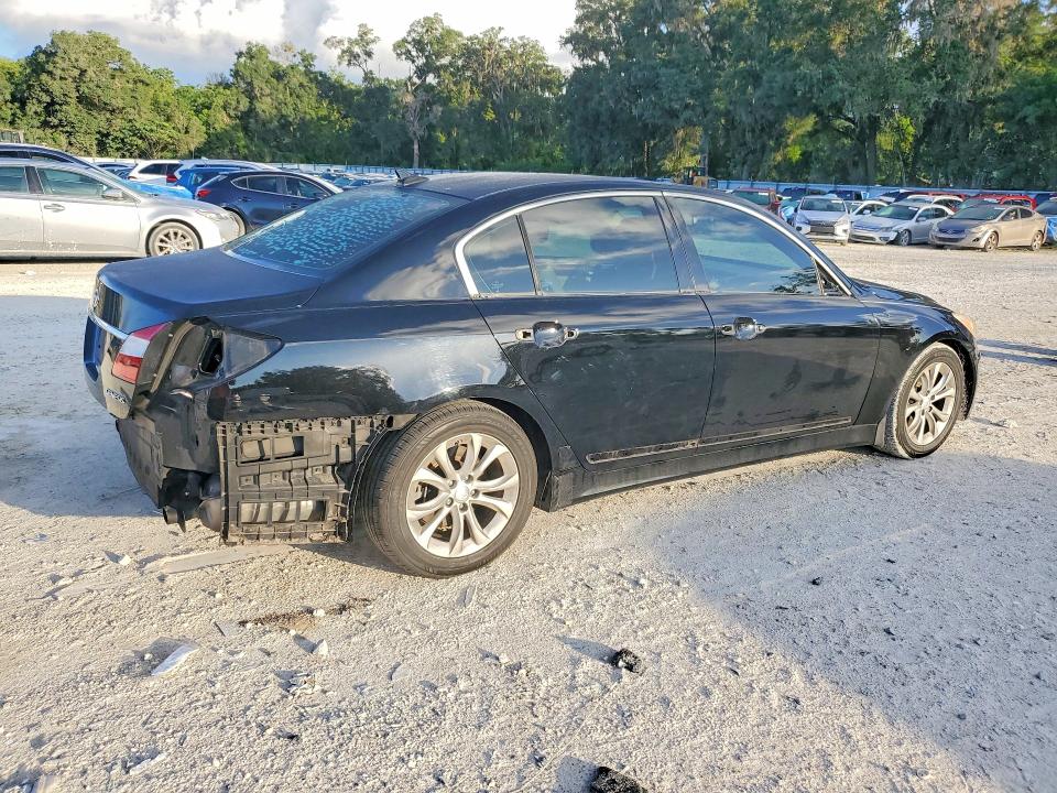 2013 Hyundai Genesis VIN KMHGC4DD5DU246515 COPART salvage auction — REAR END, Fl - Cert Of Title Slvg Rebuildable, sold $375 on 2026-07-21 (photo 3)