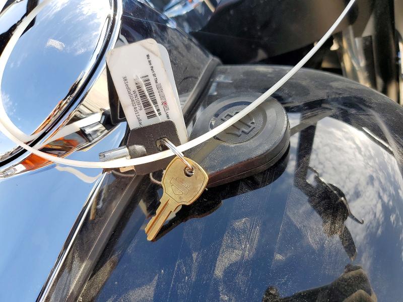 2019 Harley-davidson Fl VIN 1HD1KHC11KB639561 COPART salvage auction — FRONT END, Ia - Cert Of Title-Salvage Title, sold $175 on 2026-07-30 (photo 8)