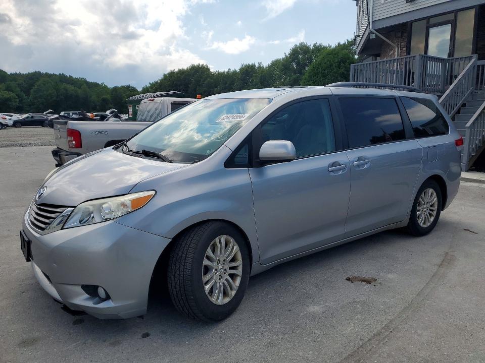 2011 Toyota Sienna VIN 5TDYK3DC5BS007562 COPART salvage auction — UNDERCARRIAGE, MA - CERTIFICATE OF TITLE, sold $125 on 2026-07-29 (photo 1)