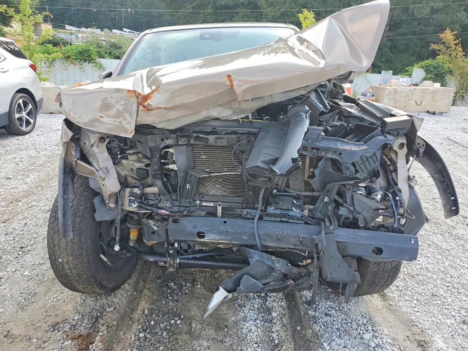 2024 Nissan Frontier VIN 1N6ED1EK2RN616998 COPART salvage auction — ALL OVER, WA - VEHICLE CERT OF OWNERSHIP-TITL (P), sold $7,400 on 2026-07-28 (photo 5)