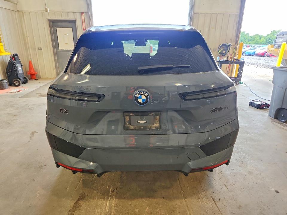 2023 BMW Ix VIN WB533CF07PCM48172 COPART salvage auction — FRONT END, Mo - Salvage Certificate Of Title, sold $300 on 2026-08-18 (photo 6)