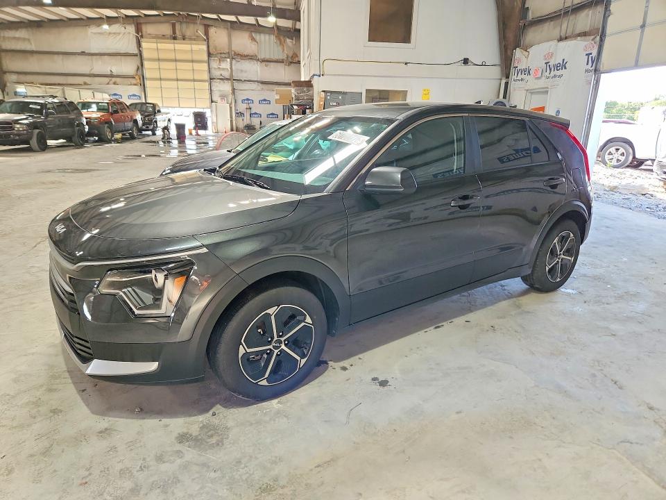 2026 Kia Niro VIN KNDCP3LE9T5339025 COPART salvage auction — MECHANICAL, FL - CERTIFICATE OF TITLE, sold $10,800 on 2026-07-27 (photo 1)