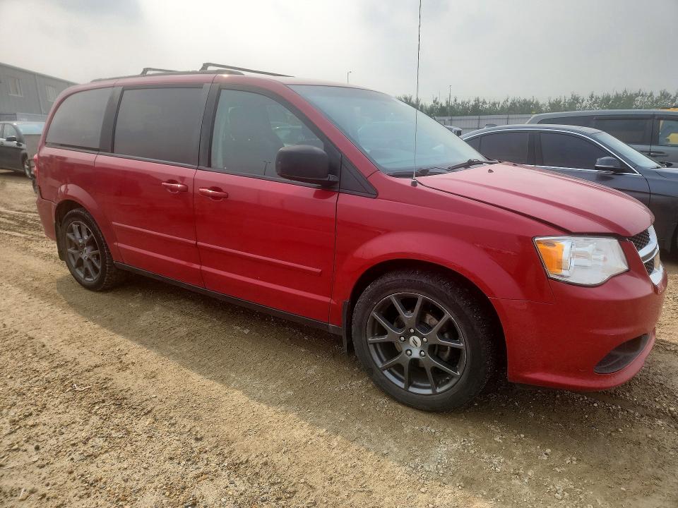 2013 Dodge Caravan VIN 2C4RDGBG2DR608130 COPART salvage auction — REAR END, Ab - Bos - Salvage, sold $400 on 2026-07-30 (photo 4)