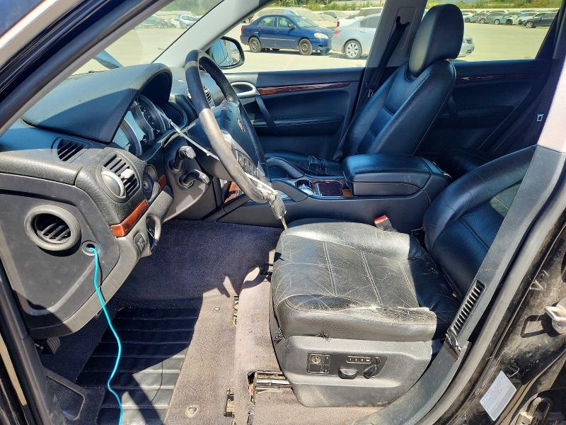 2004 Porsche Cayenne VIN WP1AB29P44LA74924 COPART salvage auction — MINOR DENT/SCRATCHES, CA - DIS/DLR/EXP ONLY CLEAN TITLE, sold $250 on 2026-08-04 (photo 7)