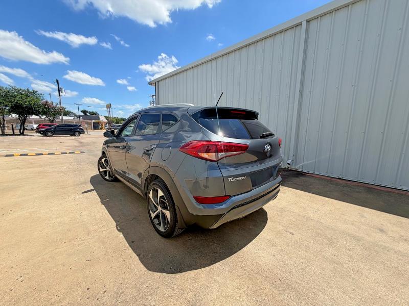 2016 Hyundai Tucson VIN KM8J33A27GU111902 COPART salvage auction — MINOR DENT/SCRATCHES, Tx - Certificate Of Title (P), sold $950 on 2026-07-21 (photo 3)