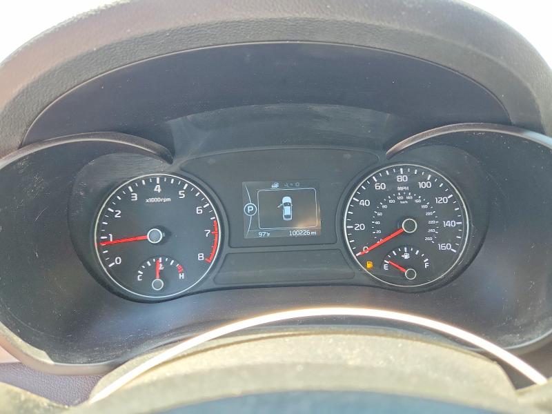 2017 Kia Optima VIN 5XXGT4L3XHG138125 COPART salvage auction — VANDALISM, Salvage Title, sold $975 on 2026-07-23 (photo 9)
