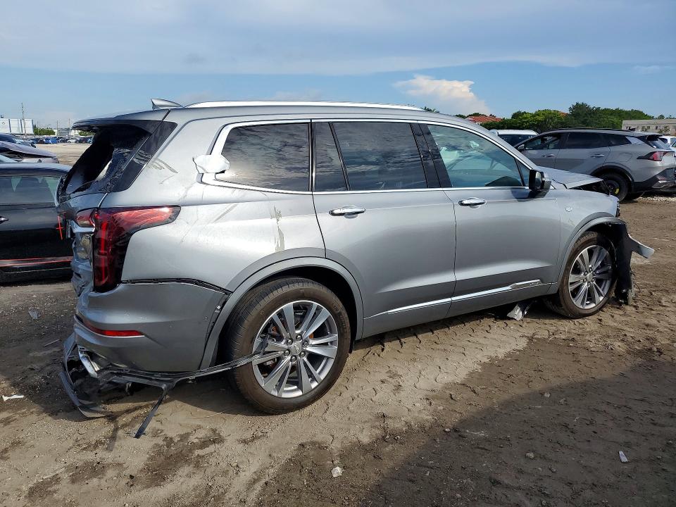 2024 Cadillac Xt6 VIN 1GYKPCRS1RZ721084 COPART salvage auction — FRONT END, Fl - Certificate Of Destruction, sold $4,850 on 2026-07-22 (photo 3)