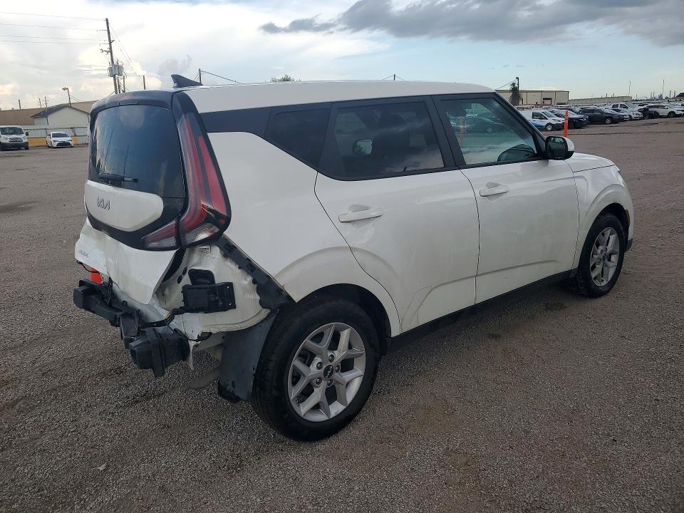 2025 Kia Soul VIN KNDJ23AU7S7930991 COPART salvage auction — REAR END, Fl - Certificate Of Title, sold $5,000 on 2026-07-15 (photo 3)