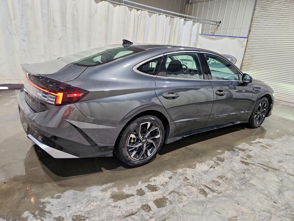 2025 Hyundai Sonata VIN KMHL64JA8SA499844 COPART salvage auction — FRONT END, TX - CERTIFICATE OF TITLE, sold $8,800 on 2026-07-20 (photo 3)