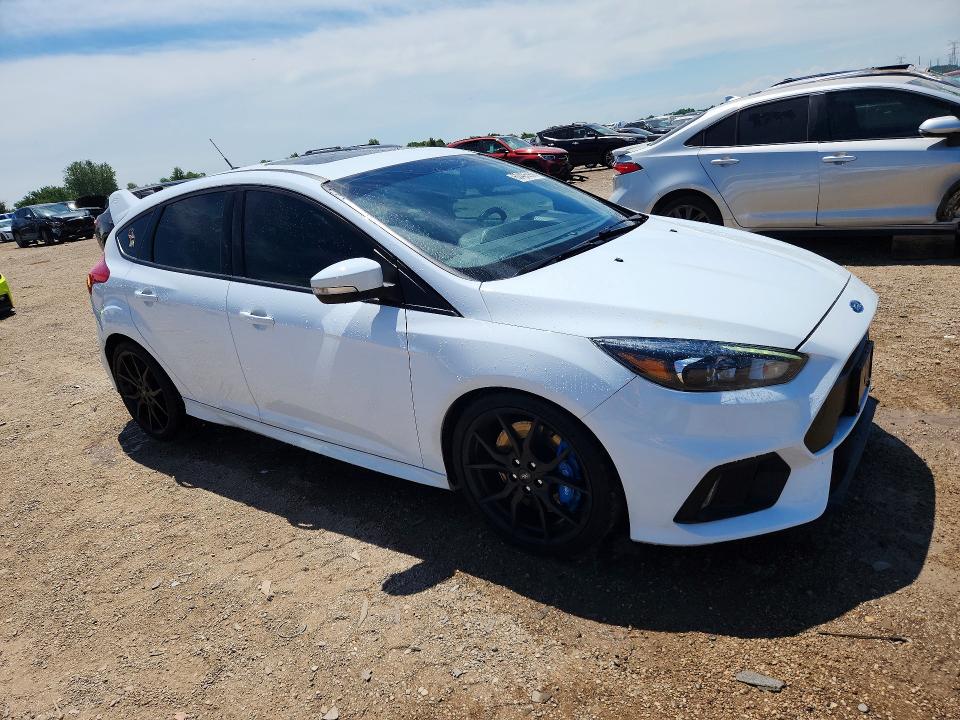 2017 Ford Focus VIN WF0DP3TH0H4125064 COPART salvage auction — SIDE, Salvage Title, sold $10,400 on 2026-09-08 (photo 4)