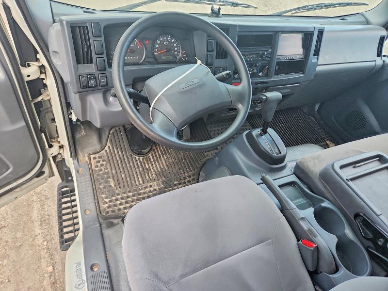 2022 Chevrolet 4500 VIN 54DCDW1D4NS200117 COPART salvage auction — MINOR DENT/SCRATCHES, Fl - Certificate Of Title, sold $9,000 on 2026-07-28 (photo 8)