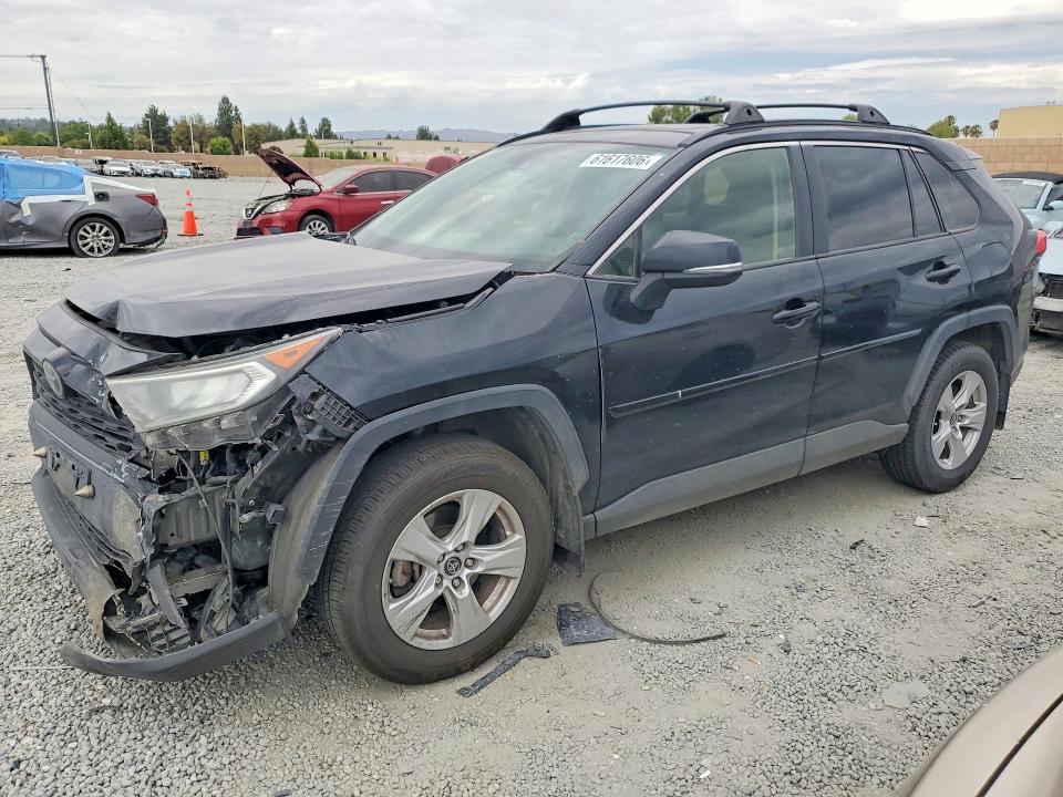 2019 Toyota Rav 4 VIN JTMP1RFV1KD024760 COPART salvage auction — FRONT END, CA - SALVAGE CERTIFICATE, sold $1,200 on 2026-07-29 (photo 1)
