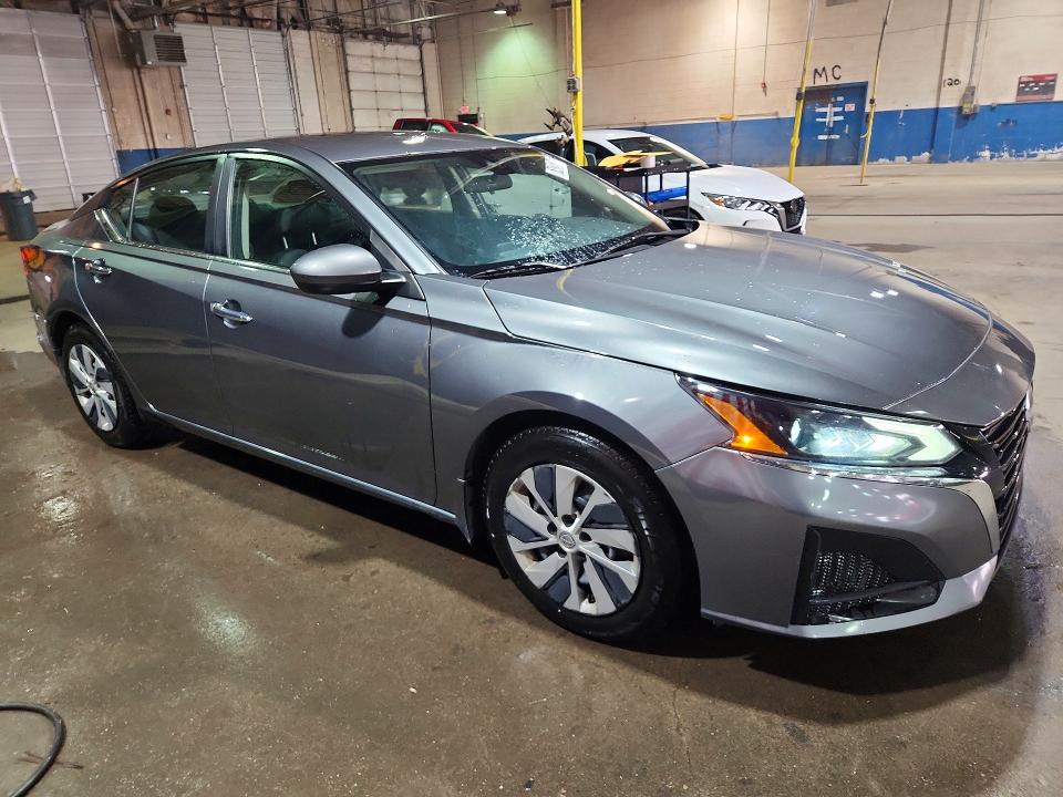 2023 Nissan Altima VIN 1N4BL4BV5PN362893 COPART salvage auction — MECHANICAL, Ca - Certificate Of Title, sold $325 on 2026-08-03 (photo 4)