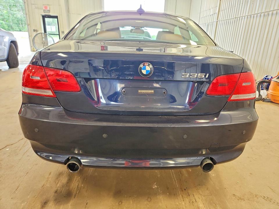 2009 BMW 3er VIN WBAWC73539E068968 COPART salvage auction — SIDE, Mn - Cert Of Title-Prior Salvage, sold $450 on 2026-07-30 (photo 6)