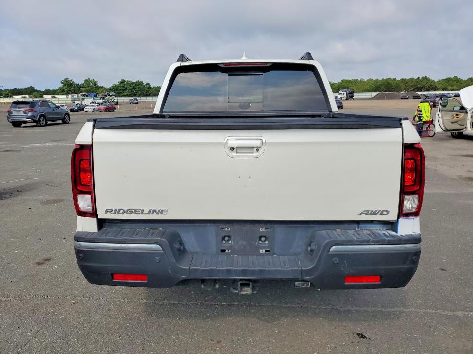 2019 Honda Ridgeline VIN 5FPYK3F77KB030918 COPART salvage auction — SIDE, OH - CERTIFICATE OF TITLE, sold $10,500 on 2026-08-14 (photo 6)