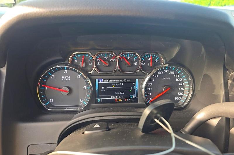 2020 Chevrolet Tahoe VIN 1GNSKBKC0LR111239 COPART salvage auction — NORMAL WEAR, Fl - Certificate Of Title (P), sold $9,300 on 2026-07-28 (photo 8)