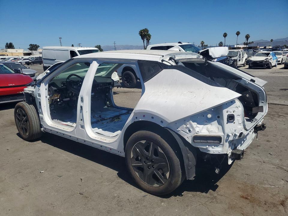2025 Kia Ev6 VIN 5XYC34JA2SG013493 COPART salvage auction — STRIPPED, Ca - Certificate Of Title, sold $50 on 2026-07-28 (photo 2)