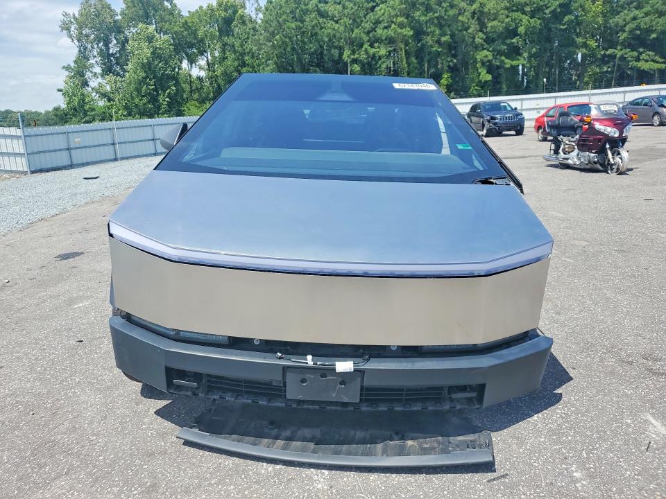 2024 Tesla Cybertruck VIN 7G2CEHED3RA041272 COPART salvage auction — FRONT END, Salvage Title, sold $26,500 on 2026-09-15 (photo 5)