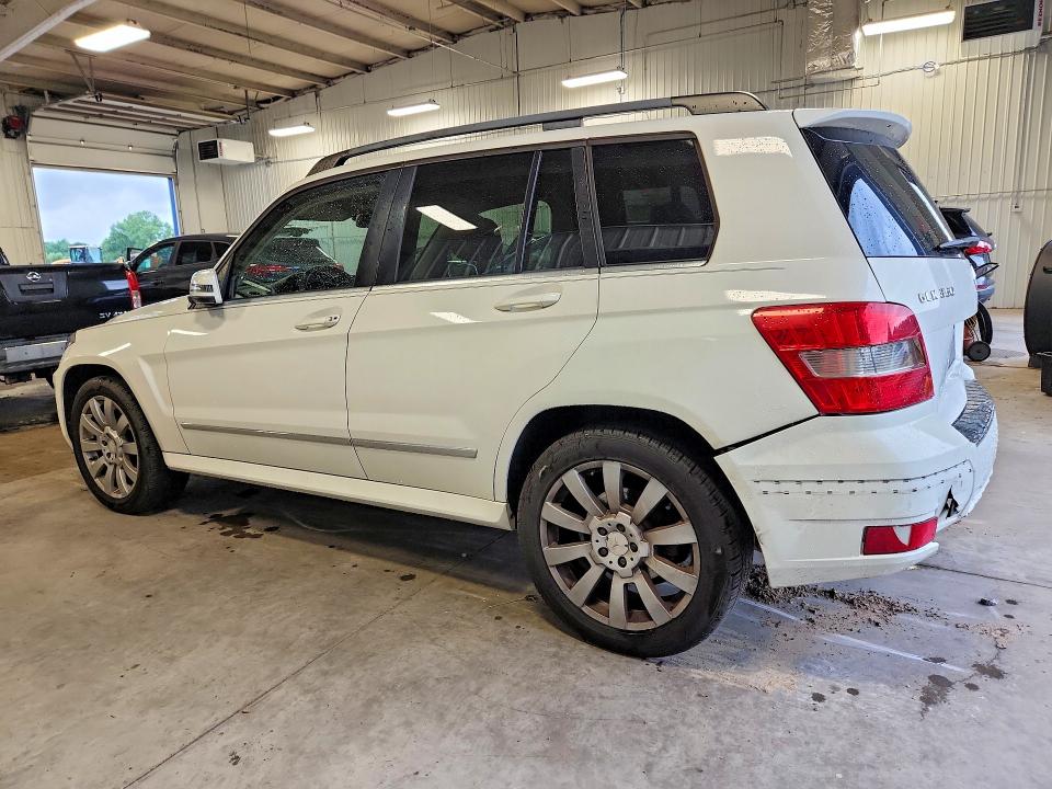 2011 Mercedes-benz Glk-klasse VIN WDCGG8HB5BF602210 COPART salvage auction — REAR END, Mn - Cert Of Title-Prior Salvage, sold $1,200 on 2026-08-11 (photo 2)